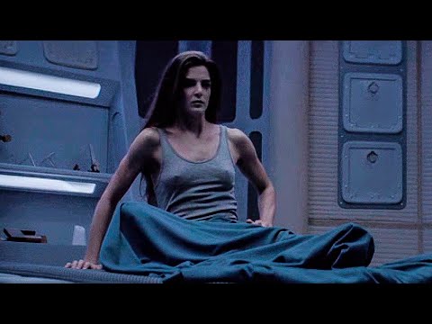 Видео: Проведя 20 ЛЕТ на Космическом Корабле, ОHA Узнала что Никогда не Улетала с Земли