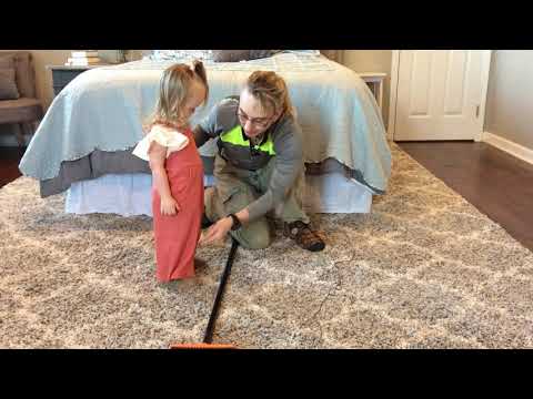 Видео: # 105 Шаг вперед: упражнения для ребенка с низким мышечным тонусом