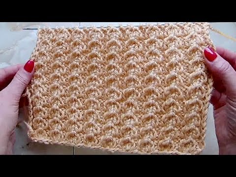 Видео: Объемная ложная косичка Вязание спицами Видеоурок 254