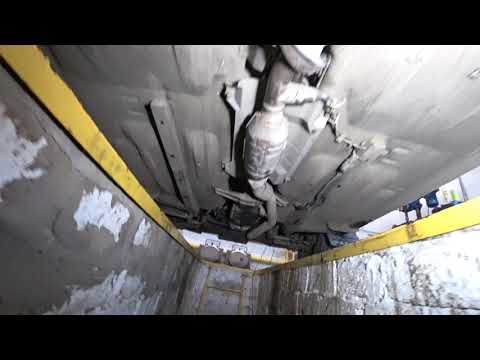 Видео: Ваз 2107, замена глушителя, четкие зеркала.