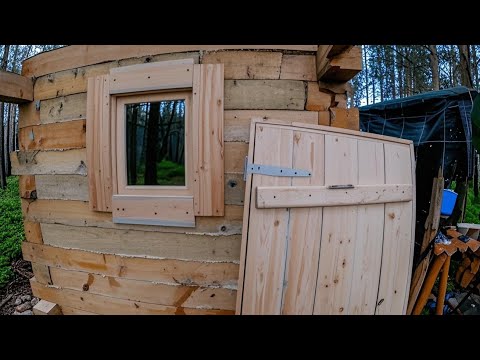 Видео: Избушка преобразилась. Строительство продолжается.