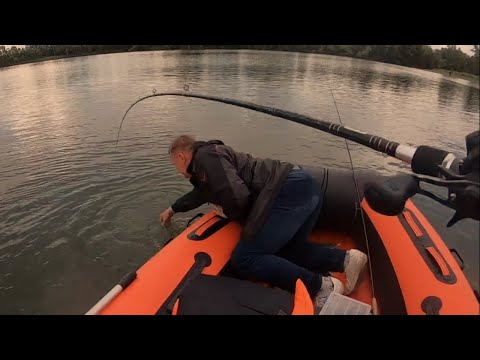 Видео: Сезон джига открыт!!! Ловля щуки и судака