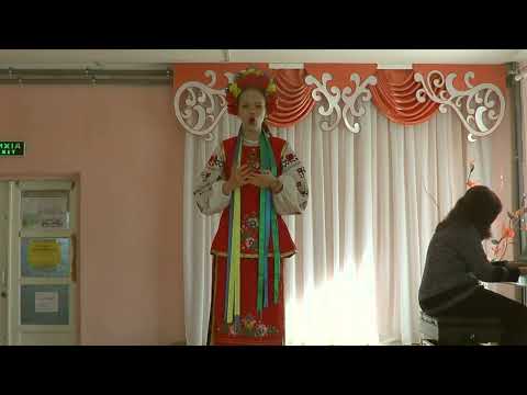 Видео: Марія Лукашова - "В саду осіннім айстри білі"