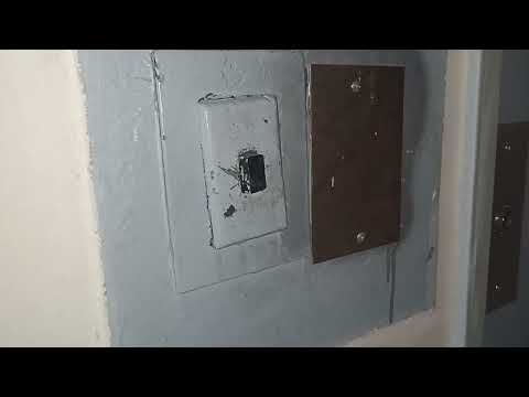 Видео: Лифты КМЗ 1972г.в. и Otis 2000R 2014г.в.(19)