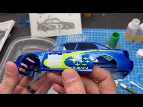 Видео: Не любите клеить наклейки? Посмотрите!