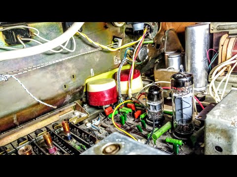Видео: Меняем конденсаторы в ламповом усилителе. Ригонда моно.