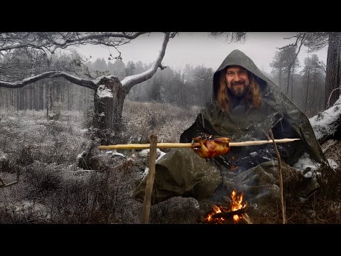 Видео: 12-дневный одиночный кемпинг в дикой природе | Строительство Убежищ | Звуки Леса | Релаксация ASMR