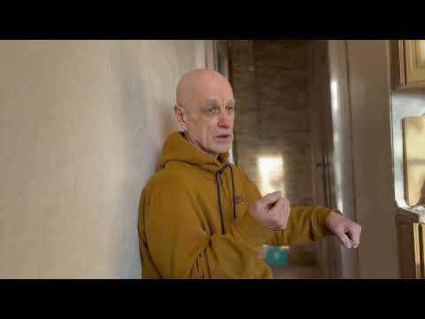 Видео: Почему жизнь выхолостилась в квартирах