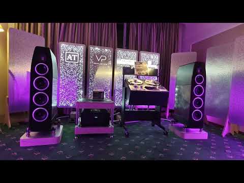 Видео: HI-FI & HIGH END SHOW 2025  октябрь Москва Smart Audio & VPAcoustics самая аналоговая комната