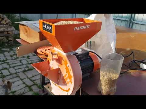 Видео: Кормоизмельчитель и зернодробилка 2 в 1.