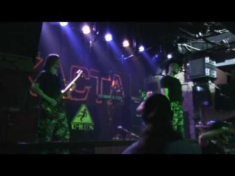 Видео: RUSTED SUN - Тоталитарный рай [Totalitarian paradise] (Live in Moscow 2010) [1/5]