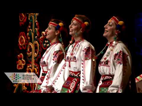 Видео: „Момински танц” - Академичен фолклорен ансамбъл