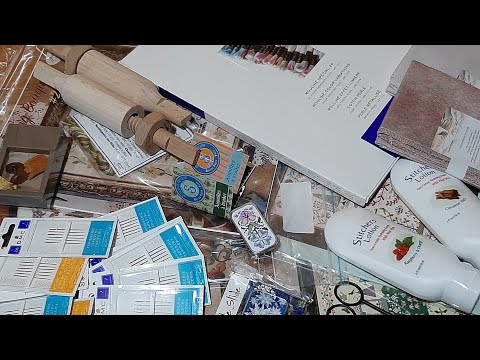 Видео: Хомяк не спит.Скромные покупочки.