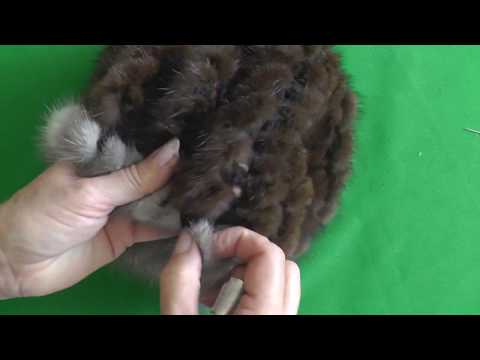 Видео: Обвязываем старую ажурную шапочку норкой