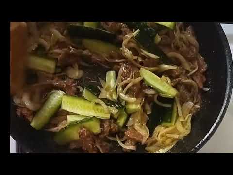 Видео: Мясо по тайски с огурцами!