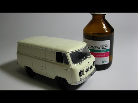 Видео: Как снять заводскую декаль с масштабной модели Автолегенды СССР от deagostini (УАЗ-450)