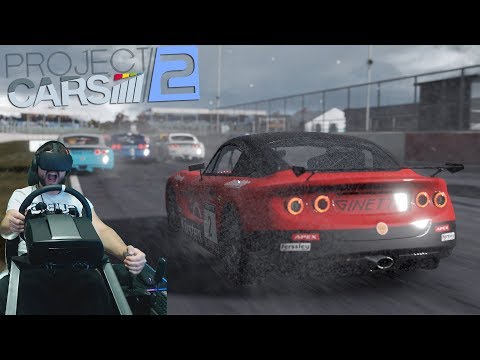 Видео: Я сделал невозможное в Project Cars 2... Хардкорная гонка в грозу на Silverstone - Ginetta GT5 VR