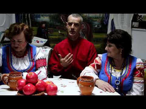 Видео: Песнi Кубанi. Коллектив  « Нивушка»  « Ишов мымо двору »