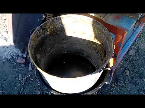 Видео: Работа воскотопки