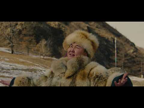 Видео: Залуус дүү нартаа хүргэх шүлэг Zaluus duu nartaa khurgekh shuleg