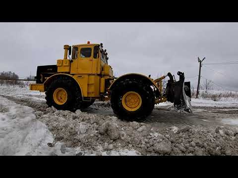 Видео: Трактор Кировец К 700А . ВЕСЕННИЕ ЛОВУШКИ.  ВЫТАСКИВАЕМ ФУРЫ.