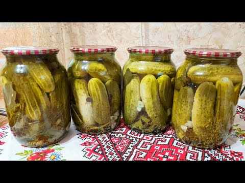 Видео: Хрумкі огірки без стерилізації ! Cucumbers marinated without sterilization.