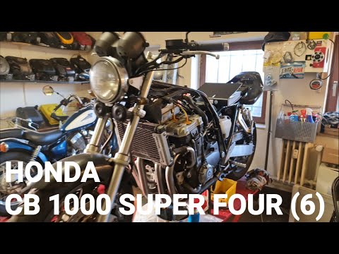 Видео: Honda CB 1000 Super Four SC 30 (6) Ставим карбюратор
