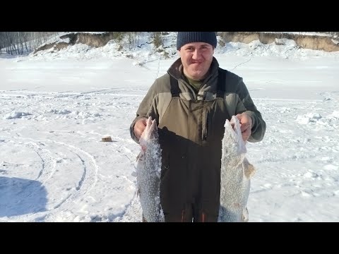 Видео: МАШИНУ ЧУТЬ НЕ УТОПИЛ. ЗАКРЫЛ СЕЗОН ТВЁРДОЙ ВОДЫ.