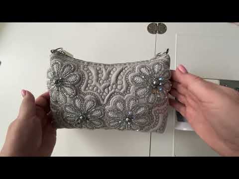 Видео: Стеганая сумочка с вышивкой бусинами и бисером.
