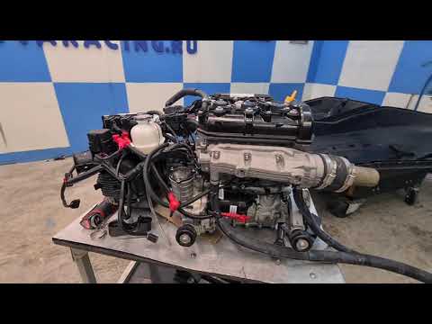 Видео: BRP SPARK менять или клеить пробитое дно корпуса?