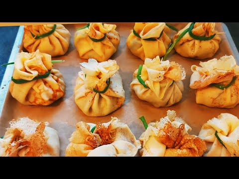 Видео: Вкусные тонкие блинчики с курицей и грибами. Жульен  в блинах.