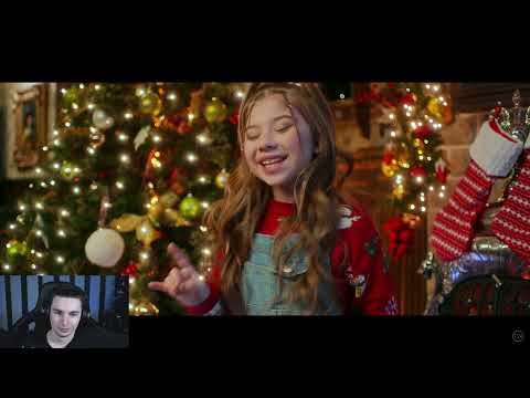 Видео: Смотрю премьеру клипа DAVA & МИЛАНА ХАМЕТОВА - ОДИН ДОМА ( ПРЕМЬЕРА КЛИПА 2021 )