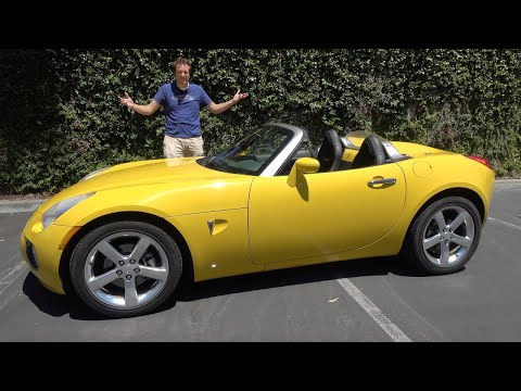 Видео: Pontiac Solstice был улучшенной Miata от General Motors
