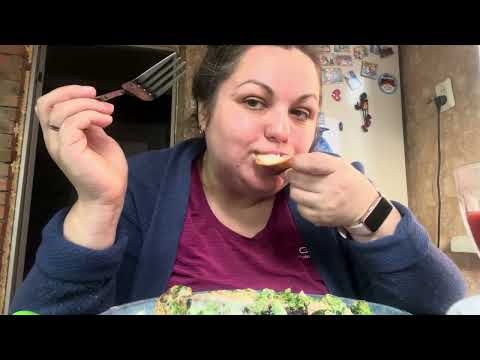 Видео: МУКБАНГ вкусно очень снимайте видео это вас спасёт от одиночества и депрессии