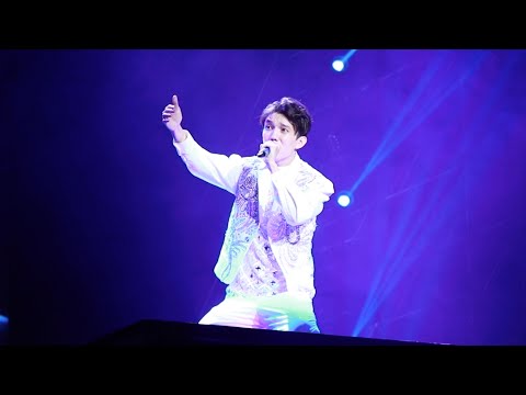 Видео: [Fancam][SUB] Dimash Димаш - Okinish 遗憾 | Shenzhen D-Dynasty concert