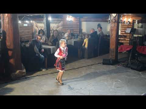 Видео: Никол Молдуванова /6г./ - “Понапил ми се Илия”