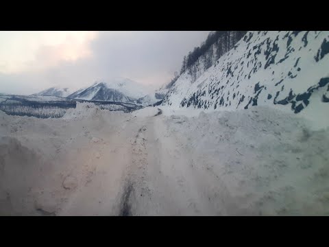 Видео: ЗИМНИКИ СЕВЕРА/СТРЕЛЬНУЛ "МИШЛЕН"/ ЛАВИНА НА ЧЁРНОМ