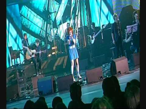 Видео: Юлия Савичева "Корабли" Концерт в ДК Горбунова"