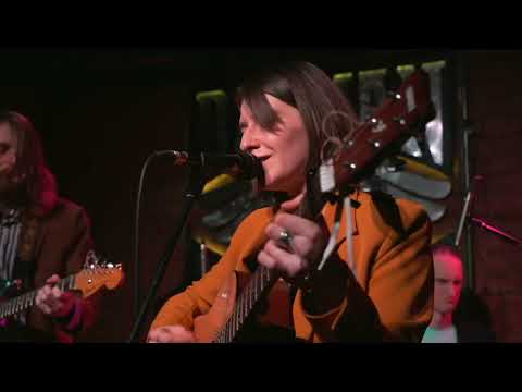 Видео: МОВА — Осінь вже прийшла