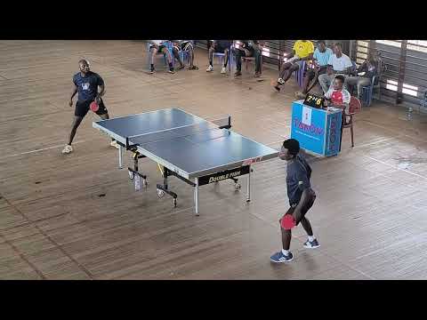 Видео: Ганский настольный теннис: Рубен Окин против Ибрагима Гадо | Финал