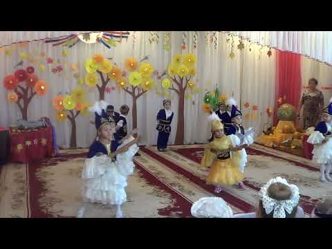 Видео: Казахский танец