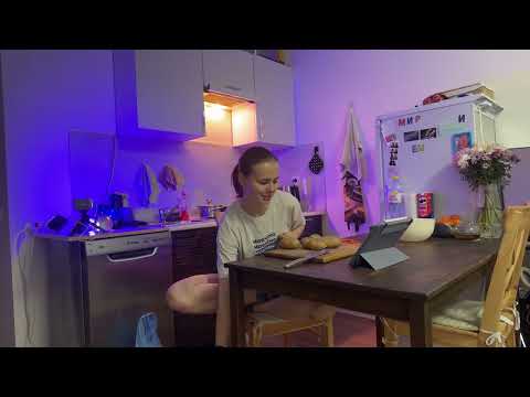 Видео: Домохозяка вошла в чат 💚 (Part 1/5)