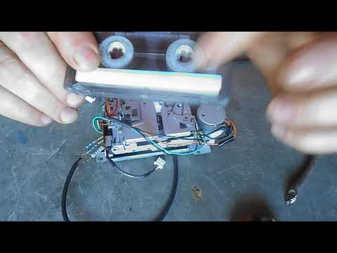 Видео: Подключение МР3 плеера или мобильного телефона к кассетной автомагнитоле