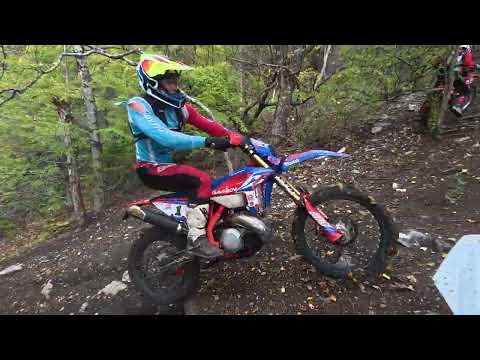 Видео: Катаем эндуро с Гавриловым и Подлесновым.