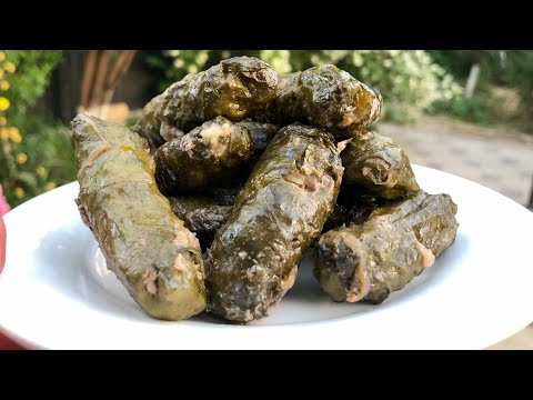 Видео: Долма. Қазақша рецепт. Өте дәмді жүзім жапырағынан дайындалатын тағам. Ең оңай рецепт.