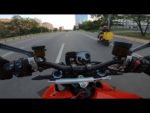 Видео: Ducati Streetfighter V4S | Самый быстрый нейкед? | Обзор мотоцикла спустя 2 года владения | надежен?