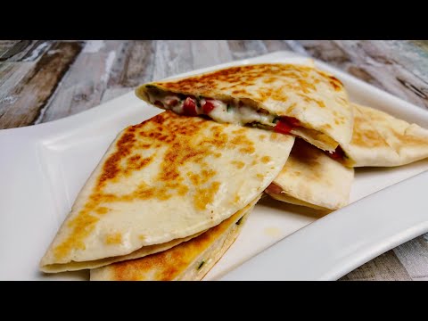 Видео: Кесадилья с ветчиной и сыром на завтрак