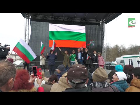 Видео: 13-ти Празник на сланината и греяната ракия в Априлци