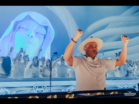 Видео: Alexey Romeo @ БЕЛАЯ Festival