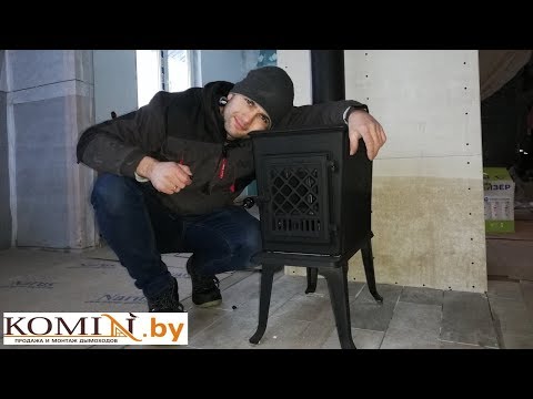 Видео: Печь Jotul F602 с монтажом и черным дымоходом внутри дома.
